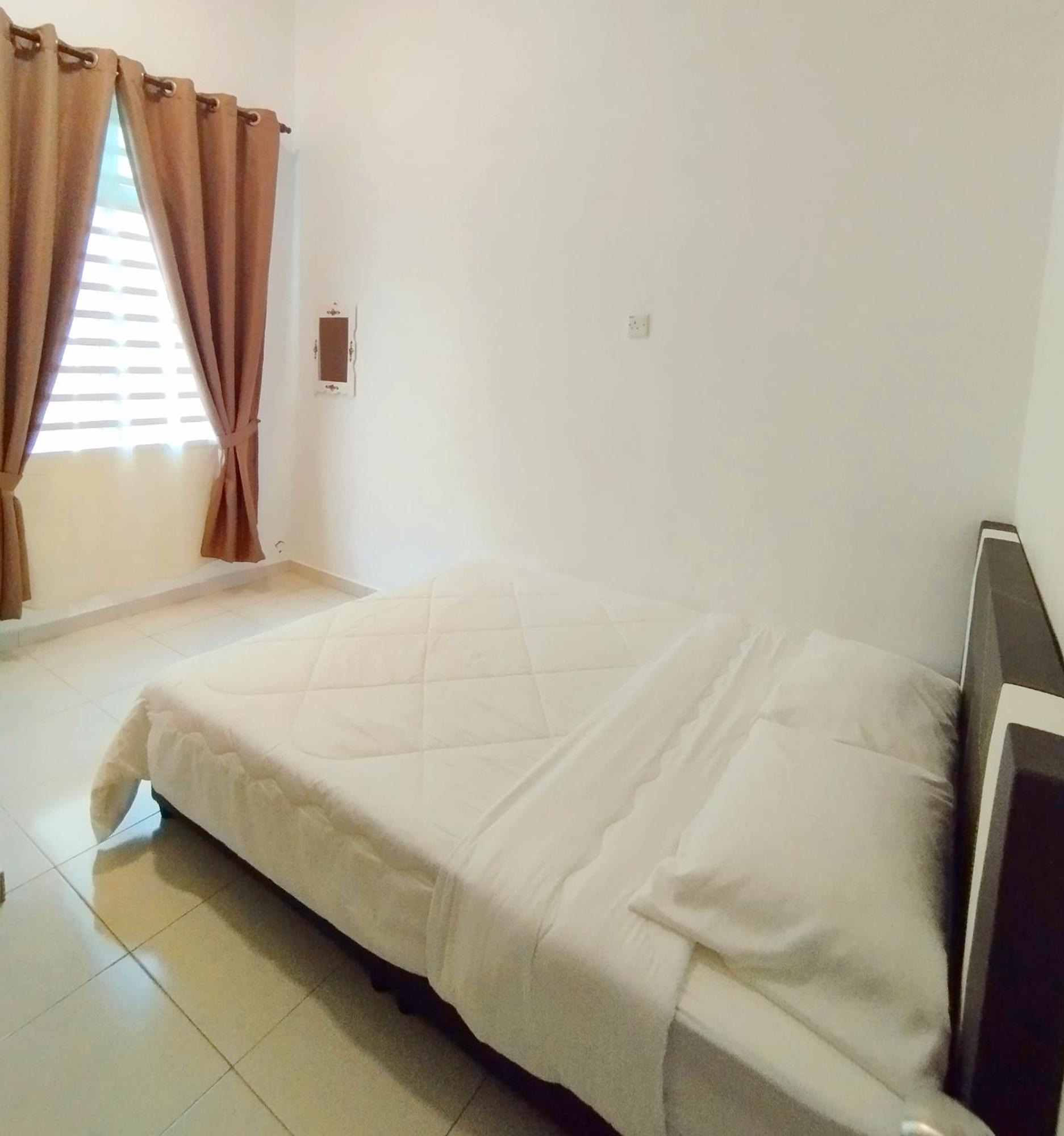 Cosy Casa Hana 4Br 3B Κουαντάν Εξωτερικό φωτογραφία